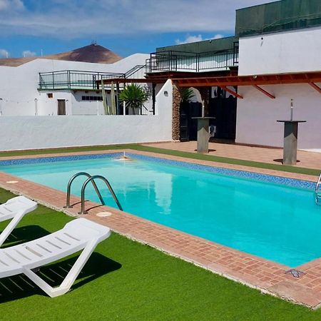 Lanzarote Hostel Arrecife  Eksteriør billede